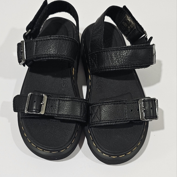 Dr. Martens Little Girl Black Junior Kyle Leather Sandals Size 1 - Picture 1 of 8